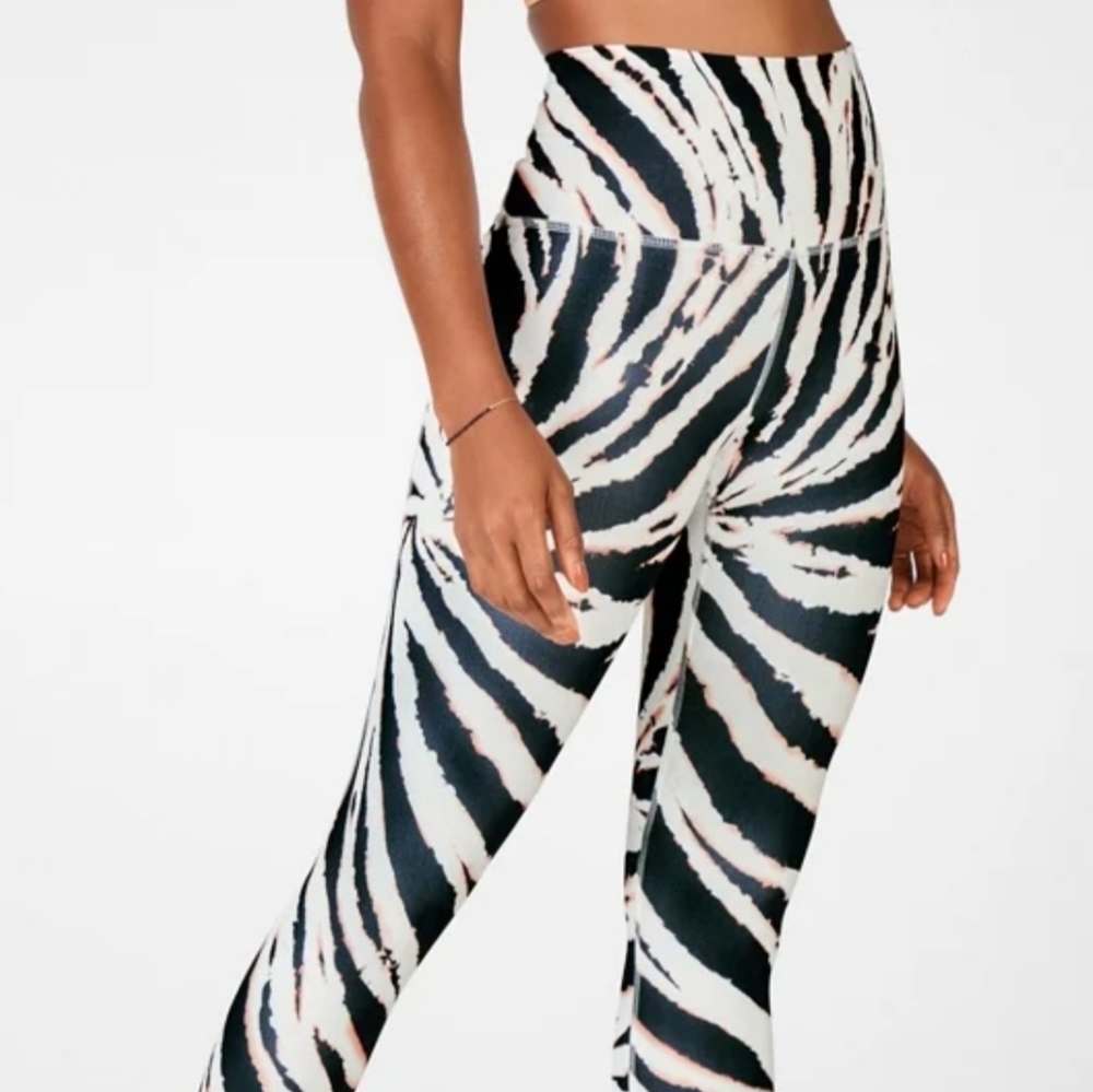 Fabletics Ultra High-Waisted PureLuxe 7/8 Leggings